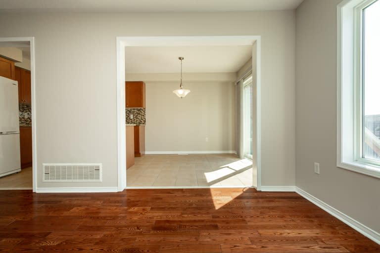 Recent Listings 109 by Snapscene Photography 4894 Thomas Alton Boulevard Real estate photography